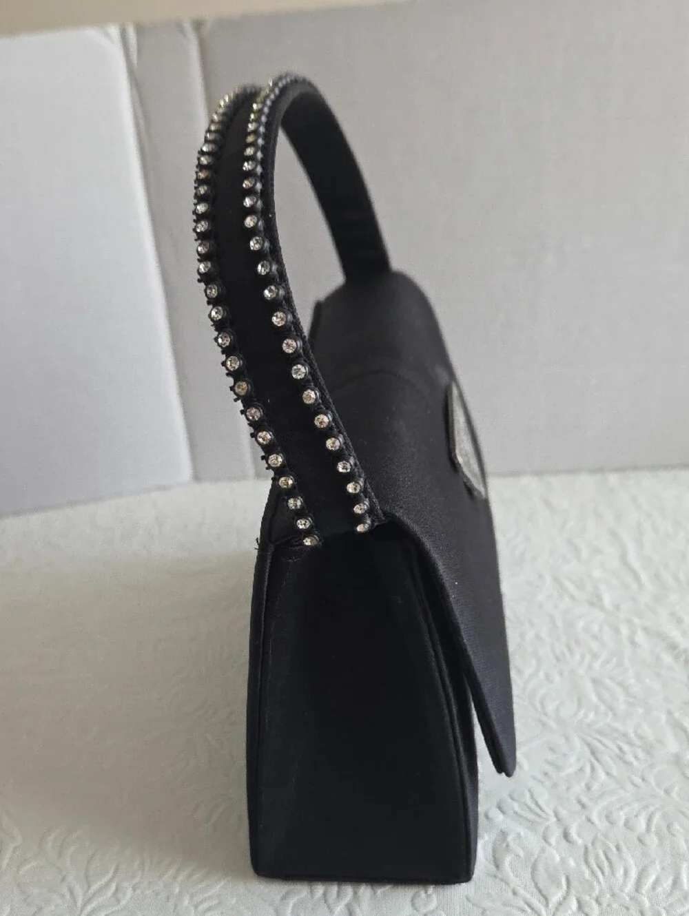 no brand elegant black